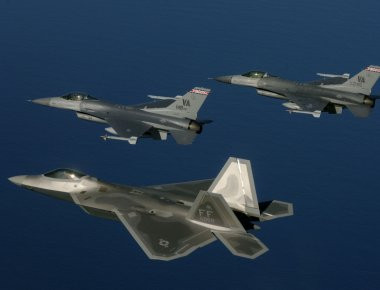 Νότια Κορέα: Σε πλήρη εξέλιξη η μεγάλη άσκηση VIGILANT ACE 18 με τις ΗΠΑ (βίντεο)
